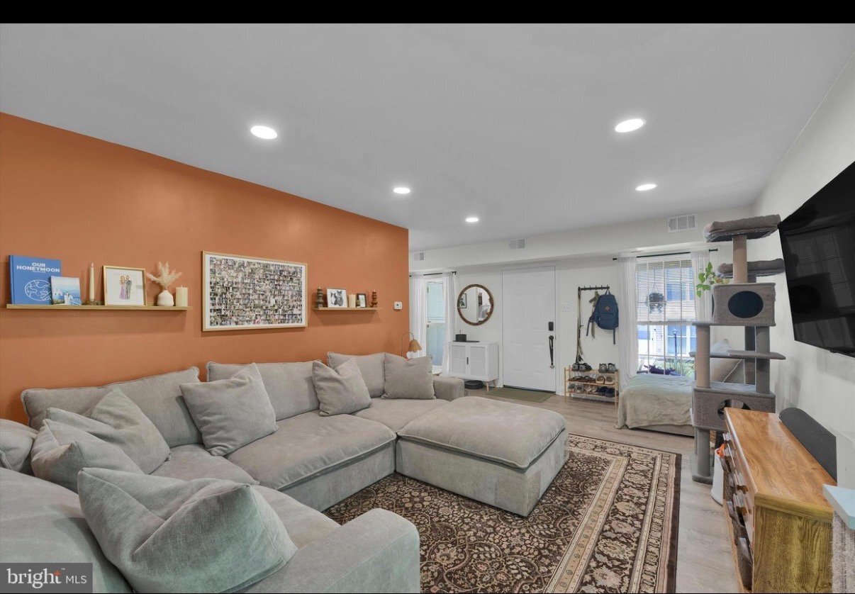 Foto del edificio - 406 Middleton Pl