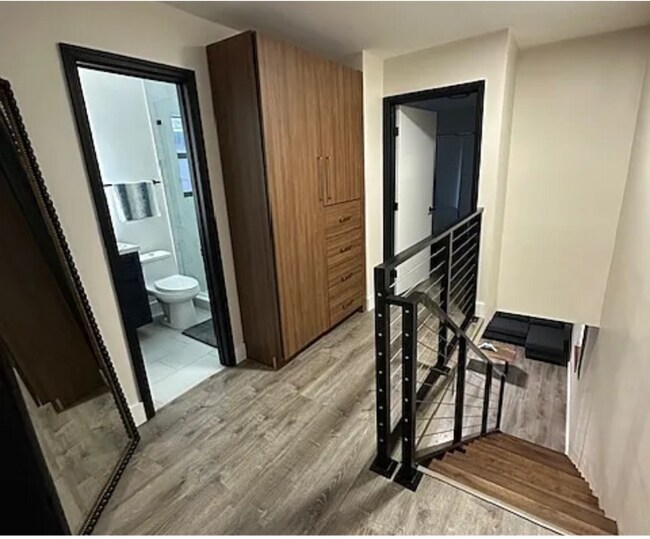 Foto del edificio - 394 Tamiami Canal Rd