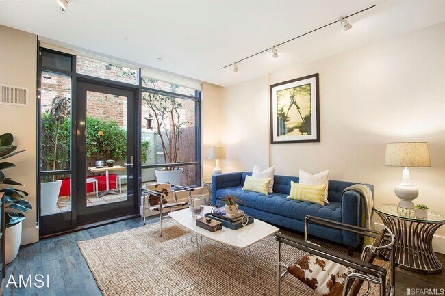 Foto del edificio - 1 br, 2 bath House - 818 Van Ness Ave #204