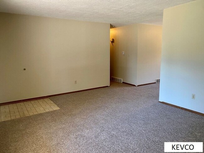 Foto del edificio - Four Bedroom Single Family Home with Large Backyard