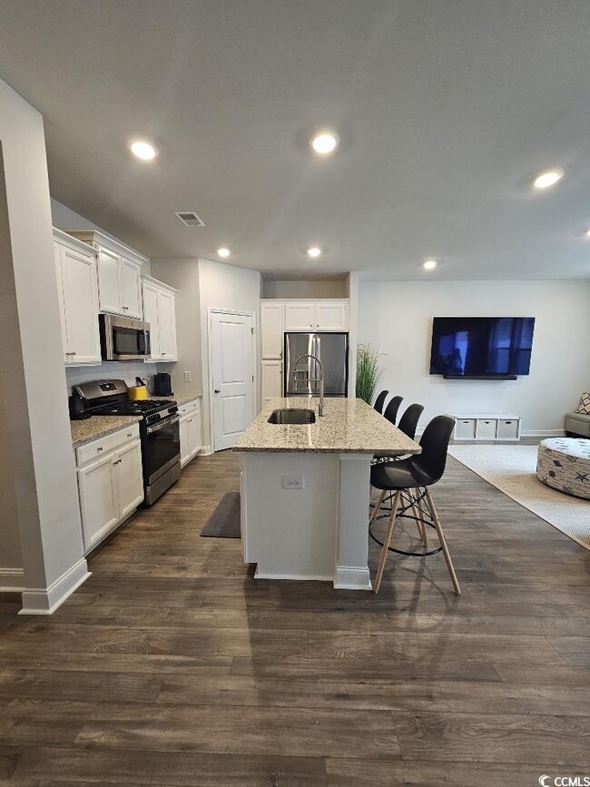Building Photo - 2602 Blue Crane Cir