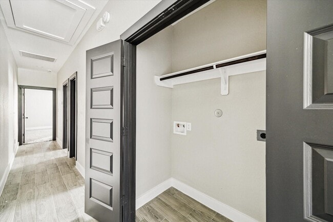 Foto del edificio - 301 Owens St