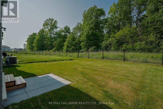 Building Photo - 31 WILLSON Dr