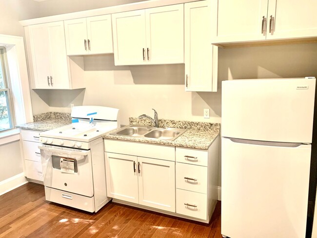 Foto del edificio - 366 - Clifton Lake Apts