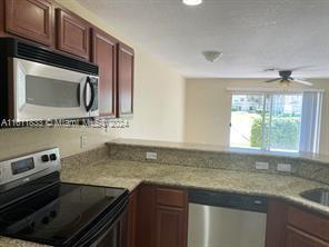 Foto del edificio - 22167 Majestic Woods Way