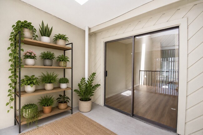 Building Photo - 11280 Braes Forest Dr