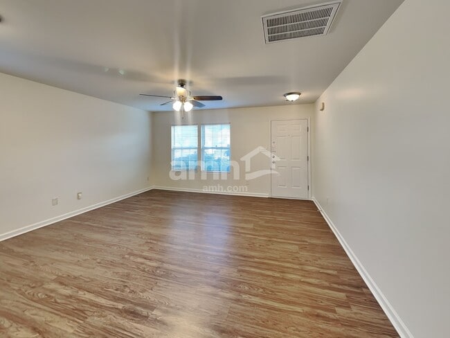 Building Photo - 1334 Cadre Circle