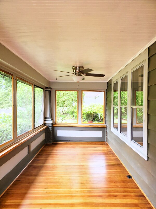 Foto del edificio - 131 Glenmont Ave