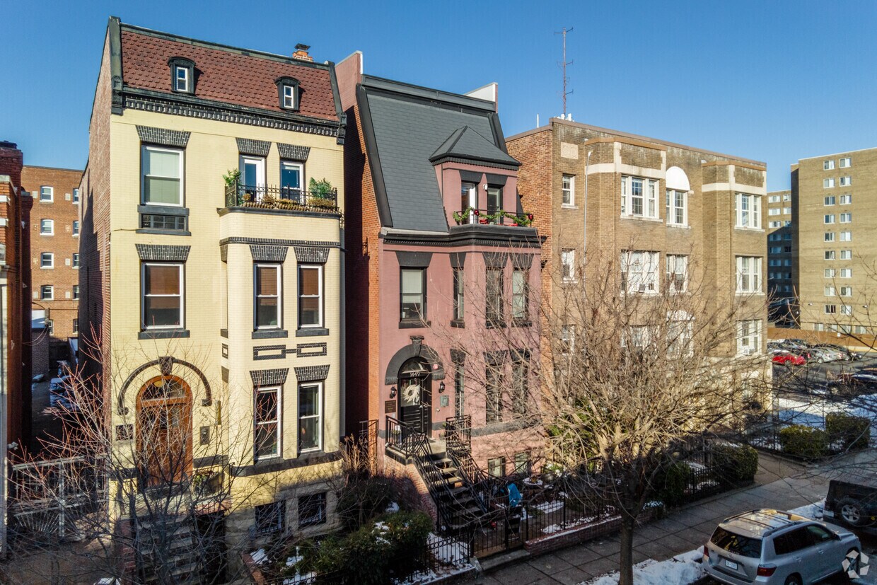 Primary Photo - Harvard Row