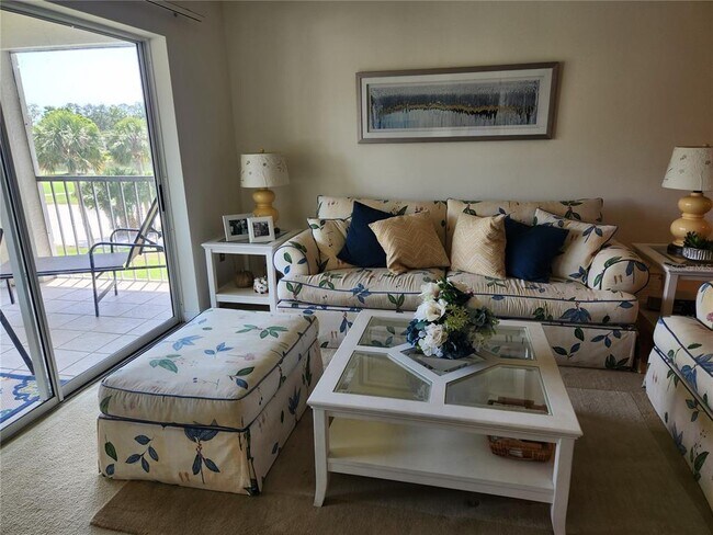 Foto del edificio - 6503 Stone River Rd