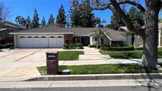 Building Photo - 1854 N Carlsbad St