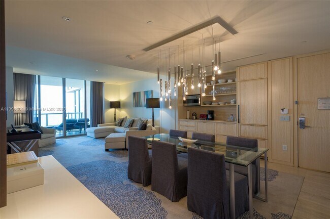 Foto del edificio - 9703 Collins Ave