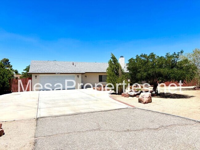 Foto del edificio - 16441 Majela Ct