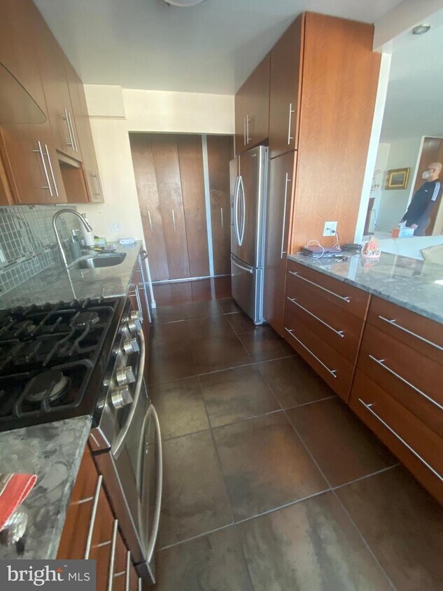 132642 Spruce St Unit 2401, Philadelphia, PA 19107 Apartment for Rent in Philadelphia, PA