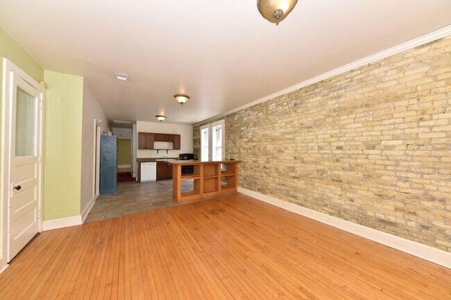 Foto del edificio - 2772 N Bremen St