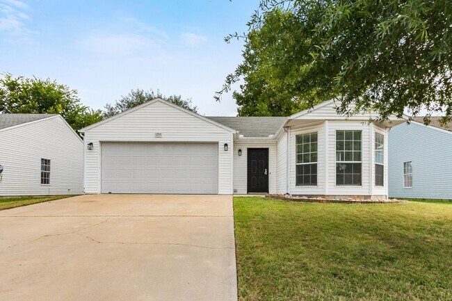 Foto del edificio - 3 Bedroom 2 Bathroom home in Bentonville