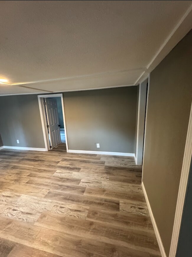 Foto del edificio - 324 N Jefferson St