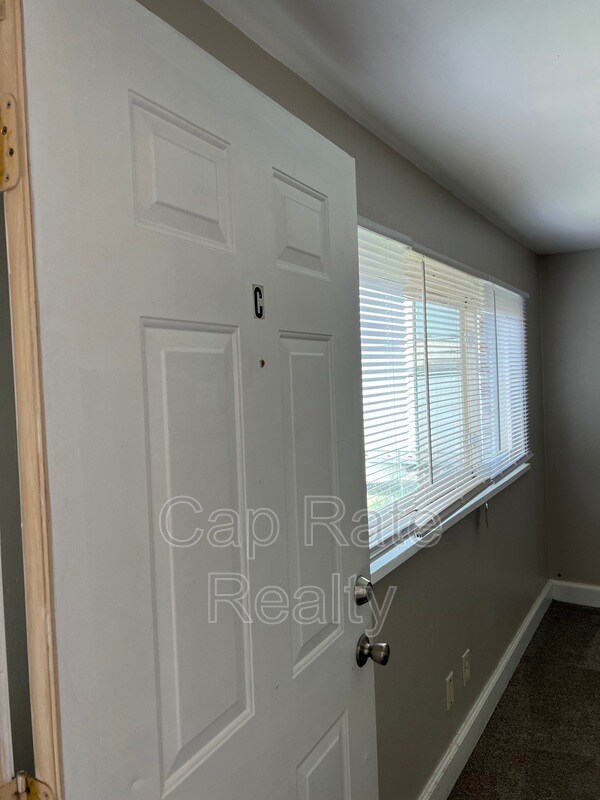 Foto del edificio - 3632 Cushing Dr