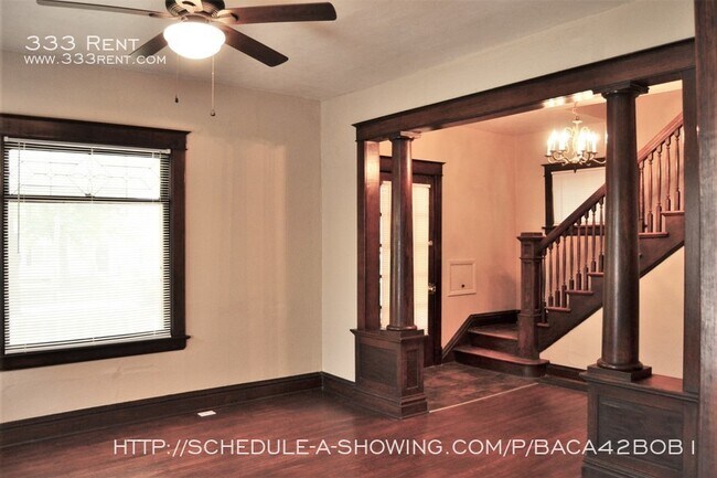 Foto del edificio - 635 S Fuller Ave