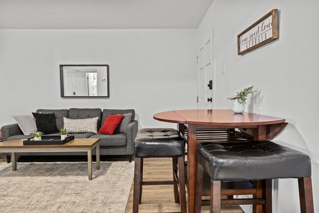 Foto del edificio - 250 Little St