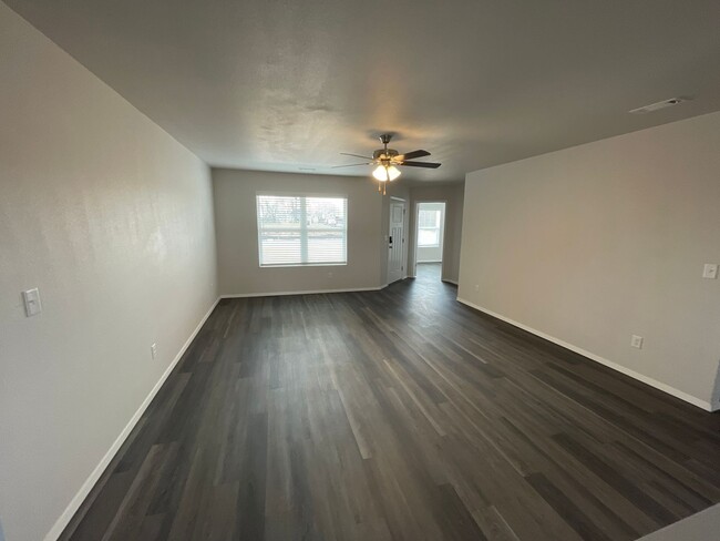 Building Photo - *Pre-leasing* Four Bedroom | Two Bath Home...