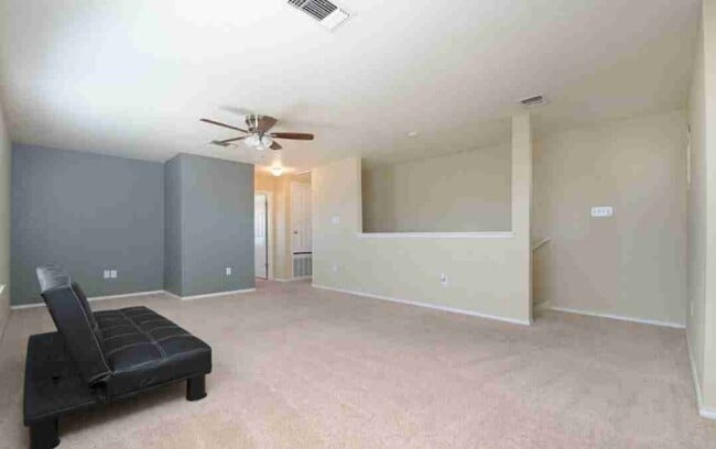 Photo - 10000 Hunt Ln House