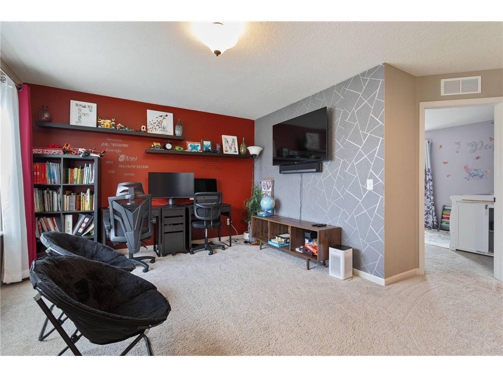 Foto principal - 7625 Palmgren Ave NE