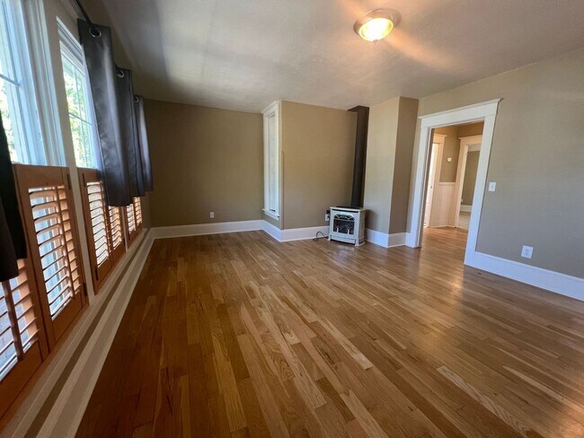 Foto del edificio - Belmont Area Duplex