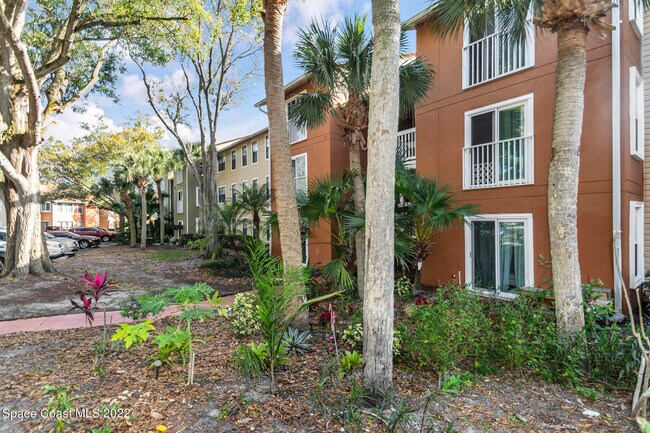 Foto del edificio - 225 S Tropical Trail