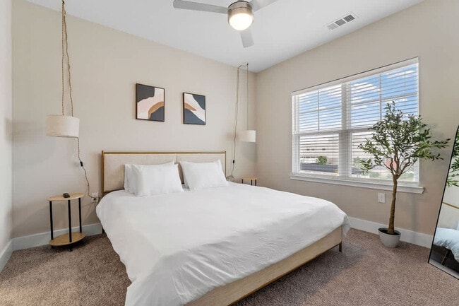 Foto del edificio - 12570 Windy Pointe Lp