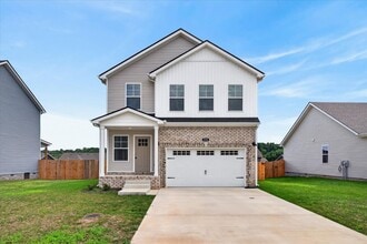 Building Photo - 930 Tufnel Dr