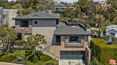 Building Photo - 324 N Bonhill Rd