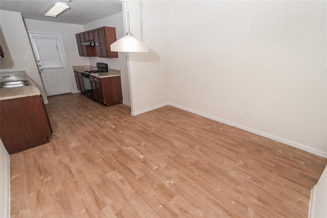 Building Photo - 6315 Northdale St