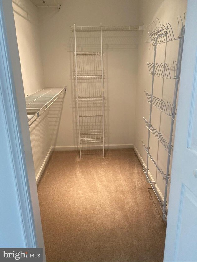 Foto principal - 333 W Cedarmeade Ave