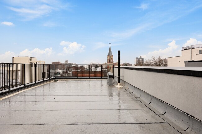 Building Photo - 179 Martense St