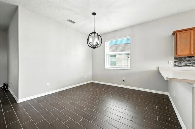 Foto del edificio - 2818 Youngford St