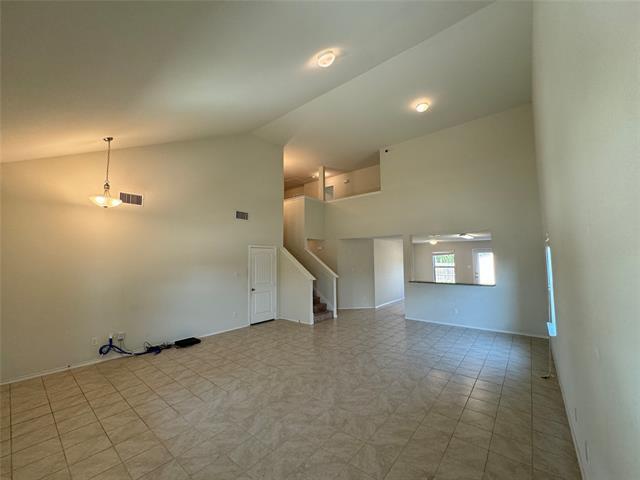 Building Photo - 2258 Bryant Ln