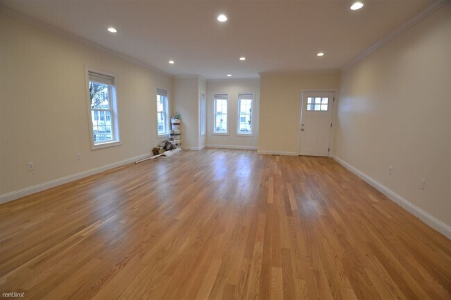 Foto del edificio - 4 br, 4.5 bath Apartment - 475 Fulton St # 1