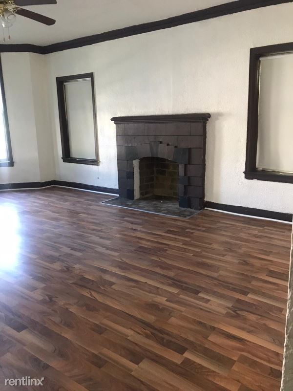 Building Photo - 2 br, 1 bath Condo - 2840 s.moreland