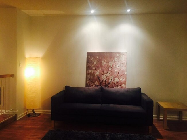 Foto del edificio - 7810 Somerset Ct