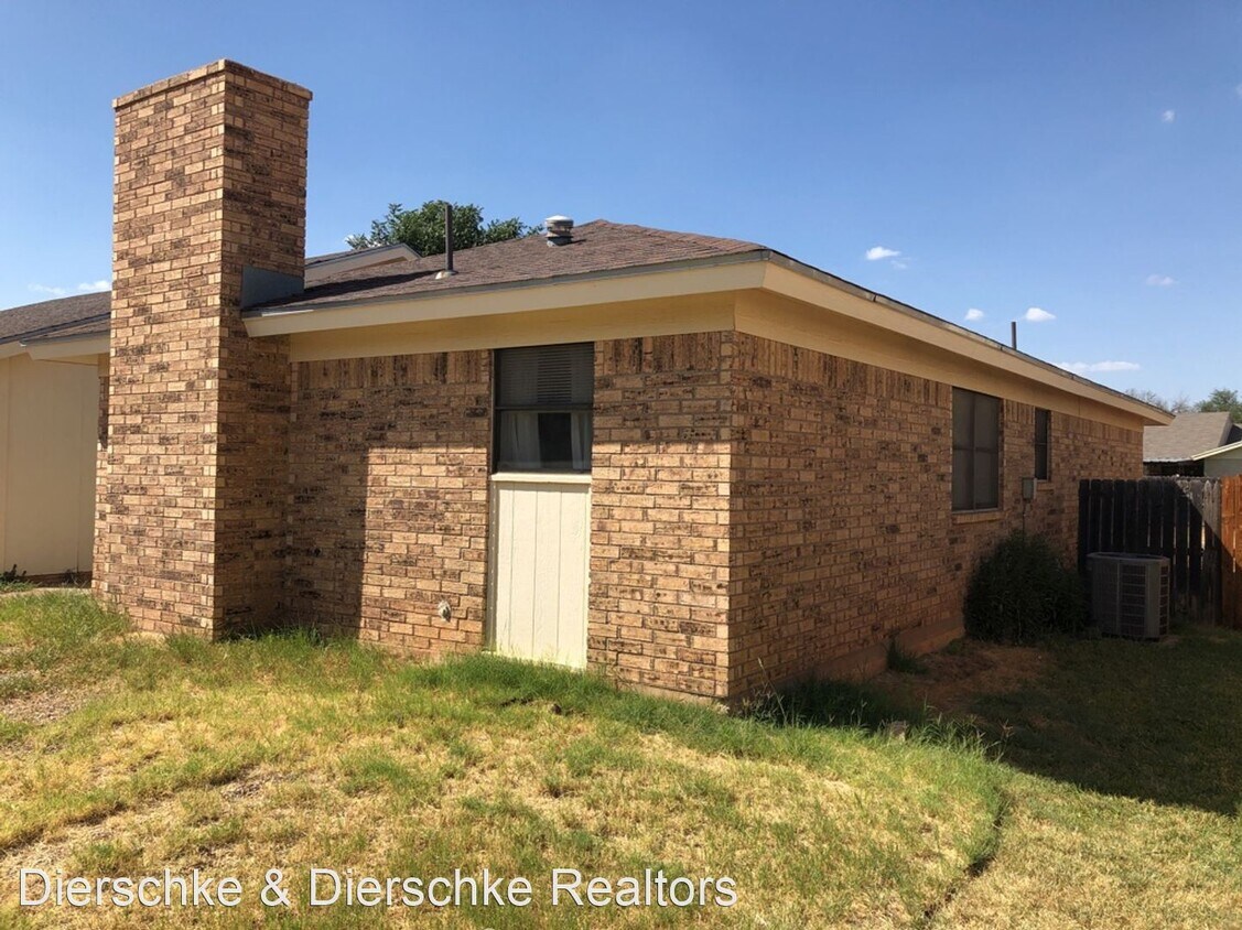 Foto del edificio - 2 br, 1.5 bath House - 3406 Green Ridge Dr.
