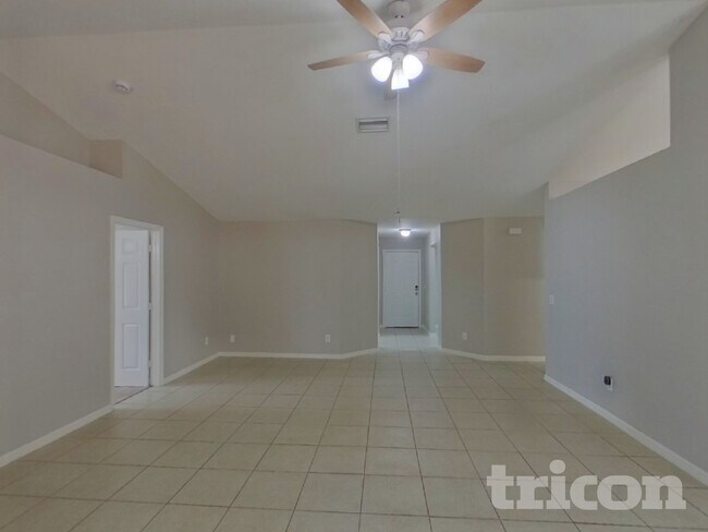 Foto del edificio - 3965 Caballero Ave