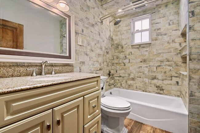 Foto del edificio - 87 E 236th St