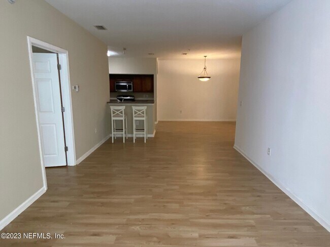 Foto del edificio - 4998 Key Lime Dr