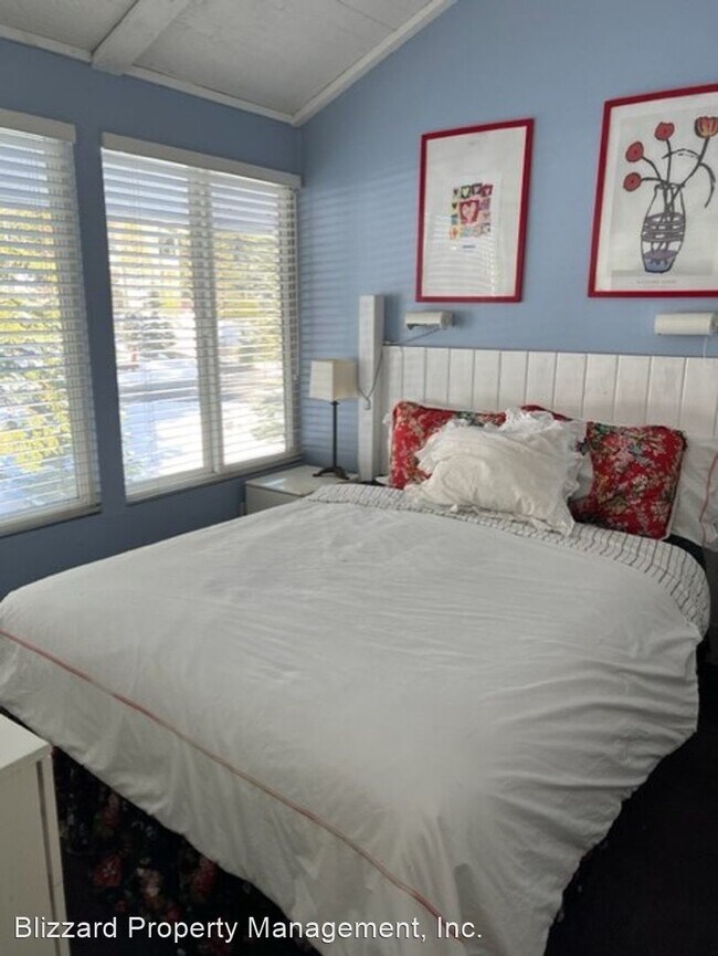 Foto del edificio - 4 br, 3 bath House - 2 Snowridge Lane