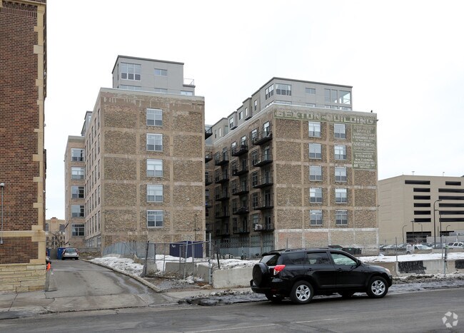 Sexton Lofts Apartments Minneapolis Mn Apartments Com