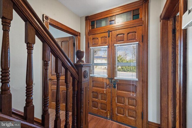 Foto del edificio - 923 N Main St