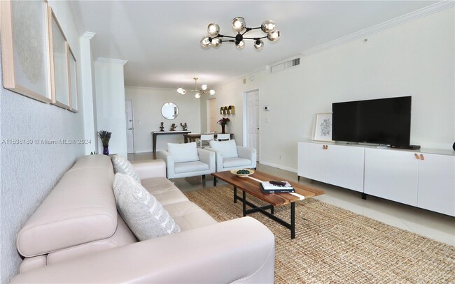 Building Photo - 2501 S Ocean Dr