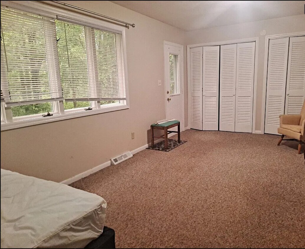 Foto principal - 1104 Murray Hill Rd
