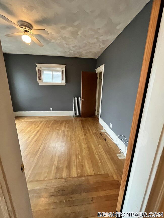 Building Photo - 62 Union St